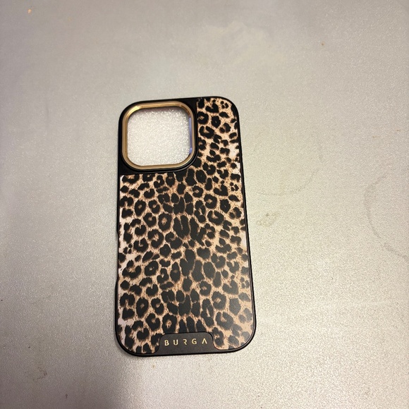 iPhone 16 pro case for sale - Picture 3 of 4